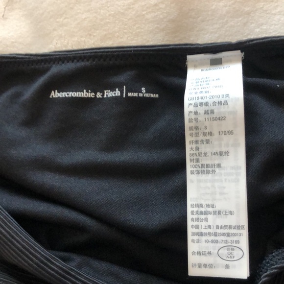 Abercrombie and fitch black ribbed 2 piece suit size small - Picture 4 of 9